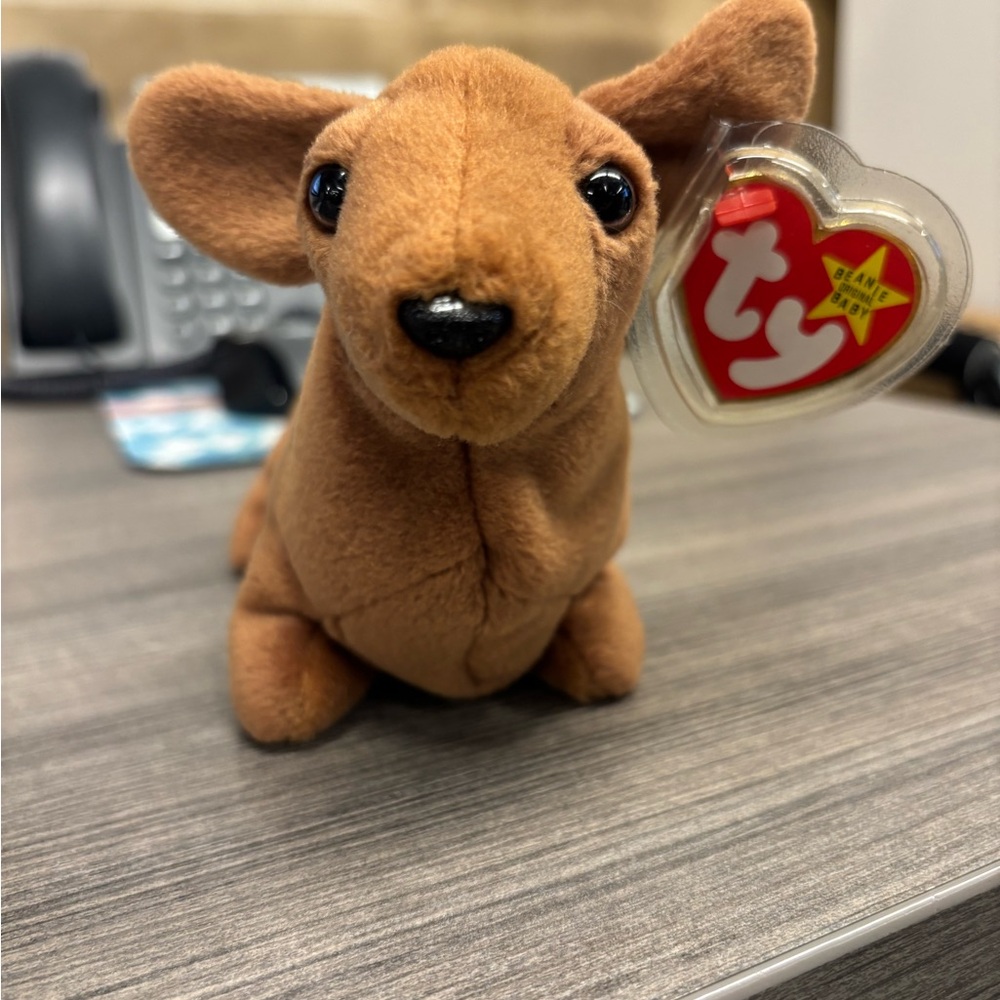 1995 Ty Beanie Baby Weenie, Style Number 4013